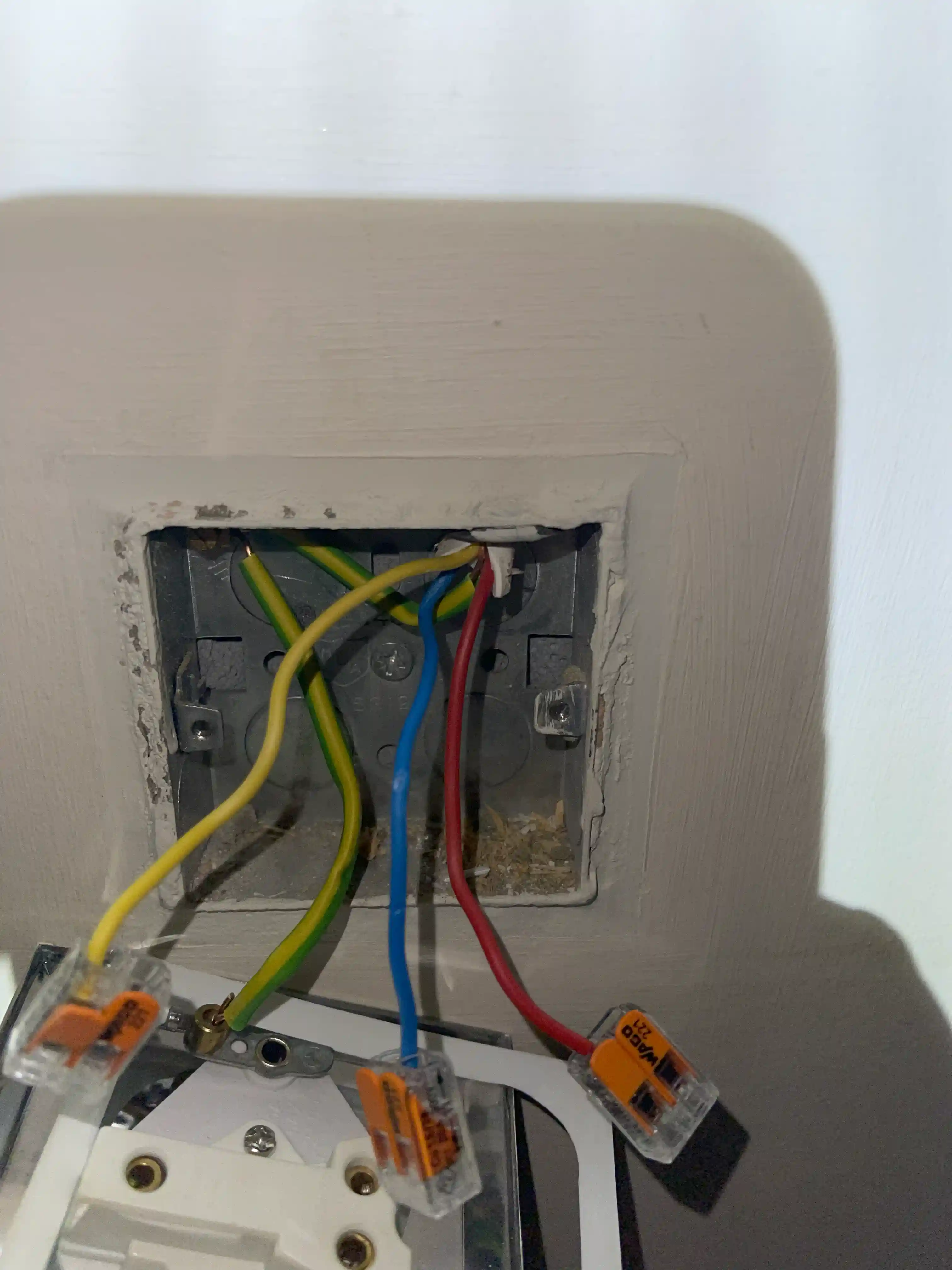 Emergency Electrician South Norwood